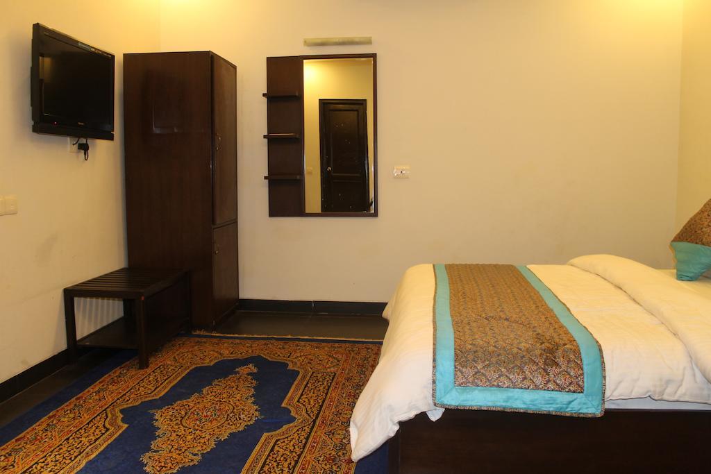 Airport Hotel Jet Inn Suites New Delhi Cameră foto